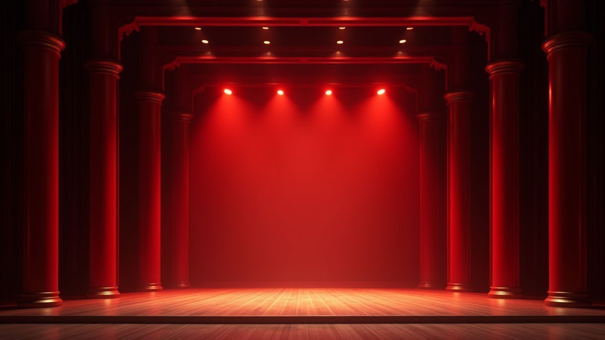 Un escenario de ópera asiático con iluminación roja y detalles dorados.